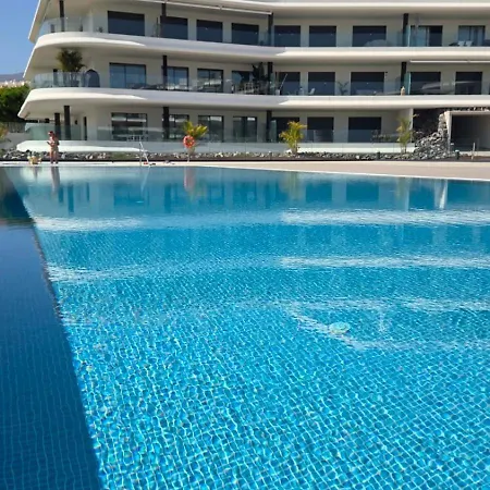 Casa Galene - Terrace & Heated Pool דירה אדחה