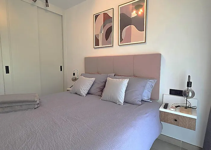 Casa Galene - Terrace & Heated Pool Apartment *